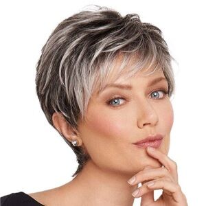 MEILIN Short Silver Gray Fluffy Layered Wigs For Women